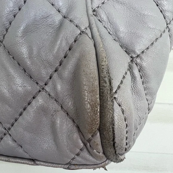 2016 VTG Michael Kors Susannah Lg Quilted-Leather Tote/Shoulder Bag ~ Pearl Grey - Picture 7 of 14